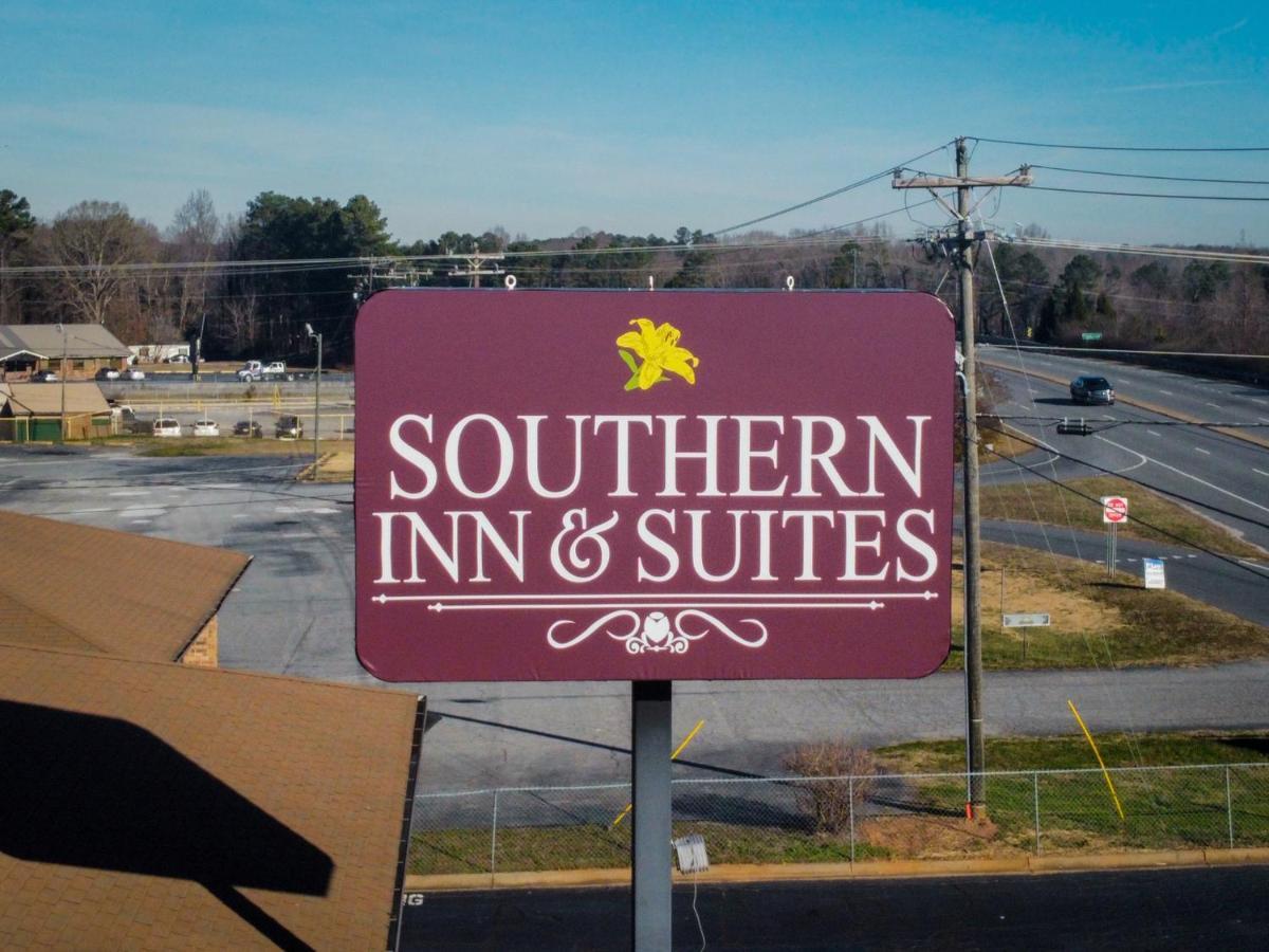 Southern Inn And Suites Spartanburg Exterior foto